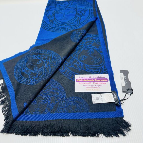 NWT Versace Medusa Reversible Wool Black Blue Knit Scarf Shawl Size 70"x27" $590 - Picture 4 of 11